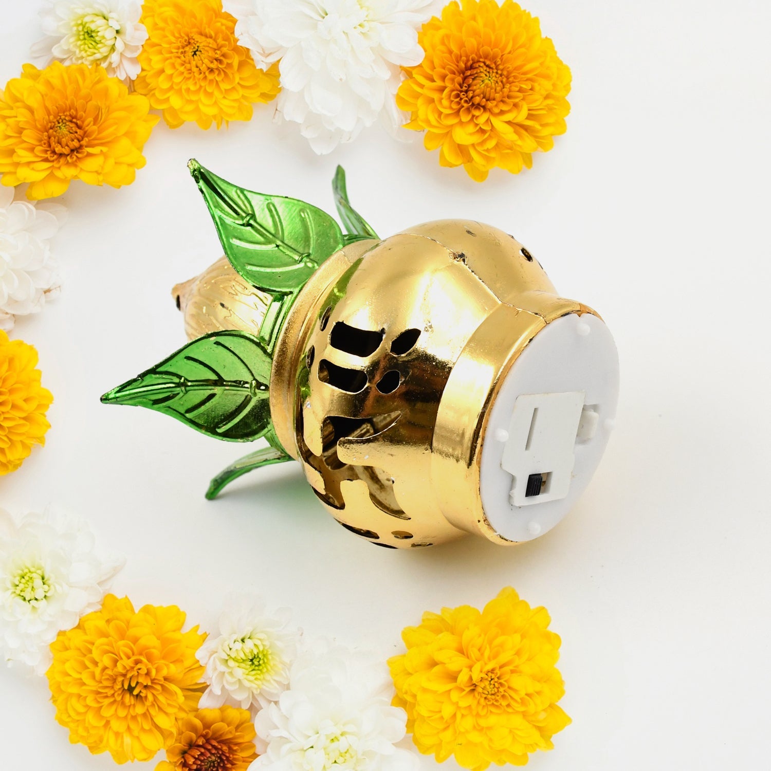 Eco-Friendly LED Kalash with Gold Plating Eco-Friendly LED Kalash with Gold Plating